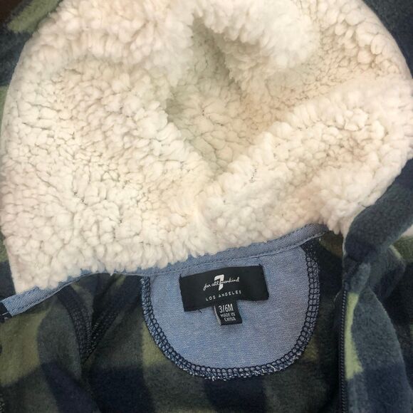 7 for all mankind size 3-6 M fleece zip up one piece romper - Picture 3 of 5